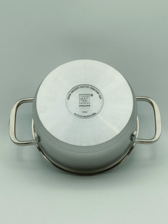 Casseruola PICO con coperchio cm 14 litri 1 - immagine 3